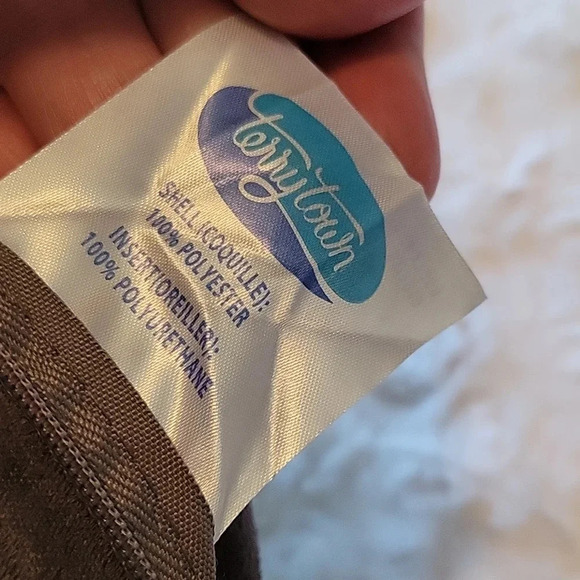 Neck pillow with dinosaurs green with snap button closure adult size travel - Picture 2 of 9